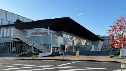 J : COMホルトホール大分